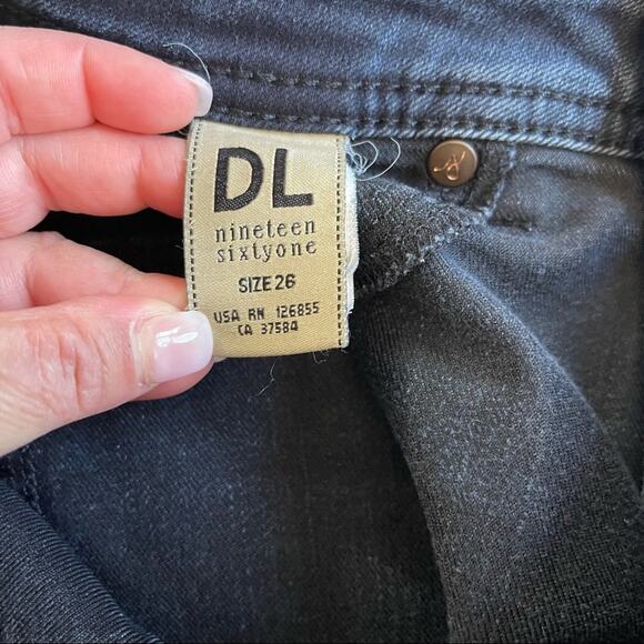 DL1961 Emma Ankle Length Jeggings - Picture 9 of 15